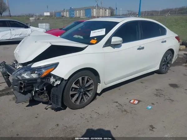 1N4AL3AP8GC172011 2016 NISSAN ALTIMA - Image 2