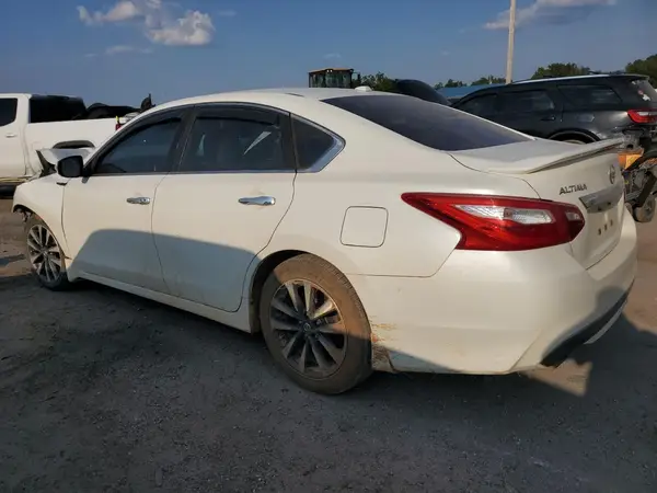 1N4AL3AP8GC175040 2016 NISSAN ALTIMA - Image 2