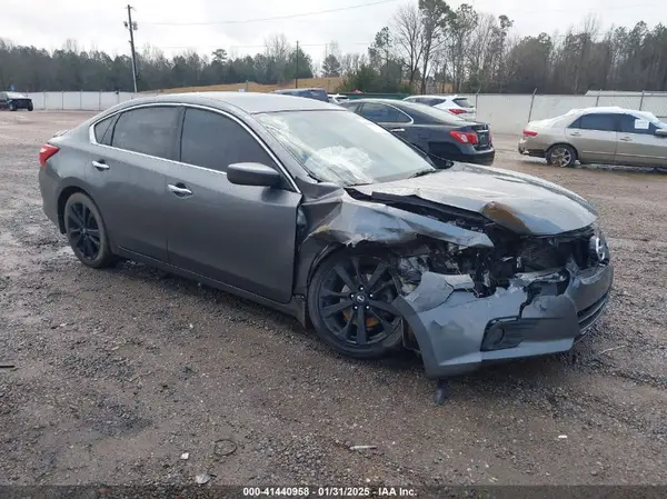 1N4AL3AP8GC180285 2016 NISSAN ALTIMA - Image 1