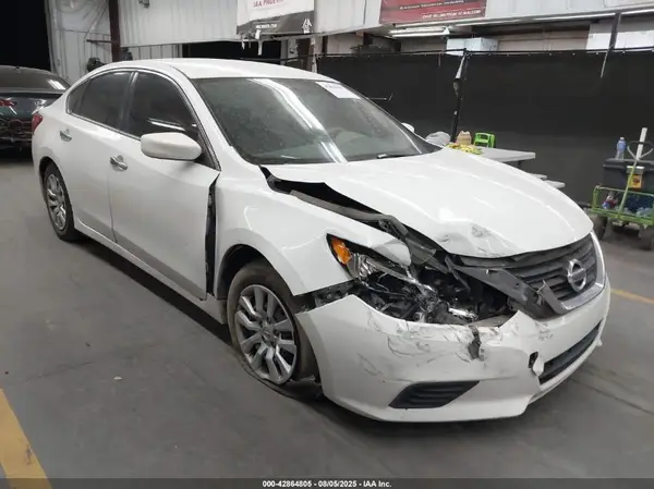 1N4AL3AP8GC181405 2016 NISSAN ALTIMA - Image 1