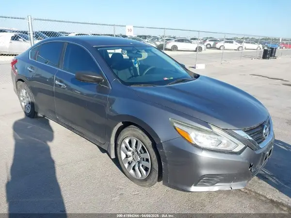 1N4AL3AP8GC181842 2016 NISSAN ALTIMA - Image 1