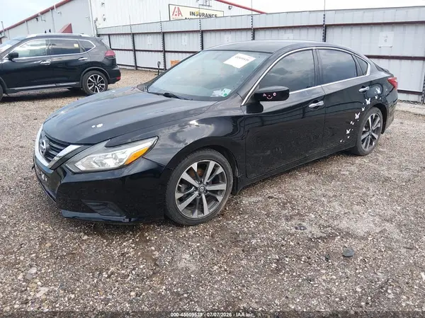 1N4AL3AP8GC182487 2016 NISSAN ALTIMA - Image 2