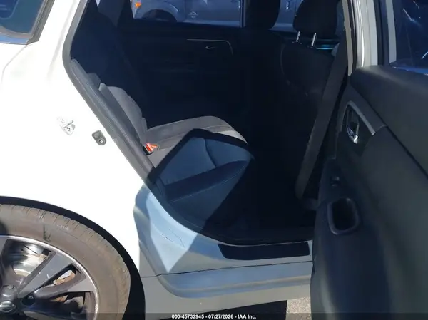 1N4AL3AP8GC185308 2016 NISSAN ALTIMA - Image 8