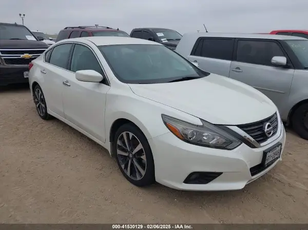 1N4AL3AP8GC187303 2016 NISSAN ALTIMA - Image 1