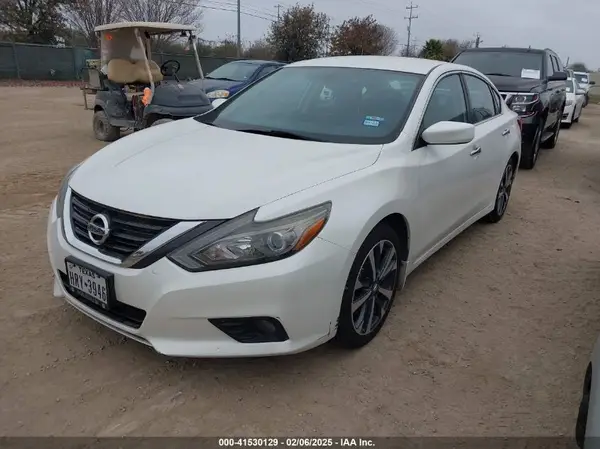 1N4AL3AP8GC187303 2016 NISSAN ALTIMA - Image 2