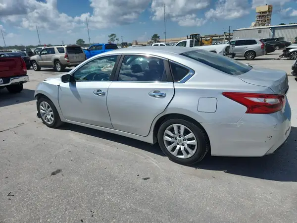1N4AL3AP8GC188967 2016 NISSAN ALTIMA - Image 2