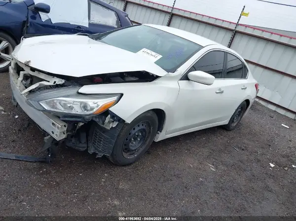 1N4AL3AP8GC194137 2016 NISSAN ALTIMA - Image 2