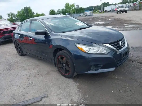 1N4AL3AP8GC194333 2016 NISSAN ALTIMA - Image 1