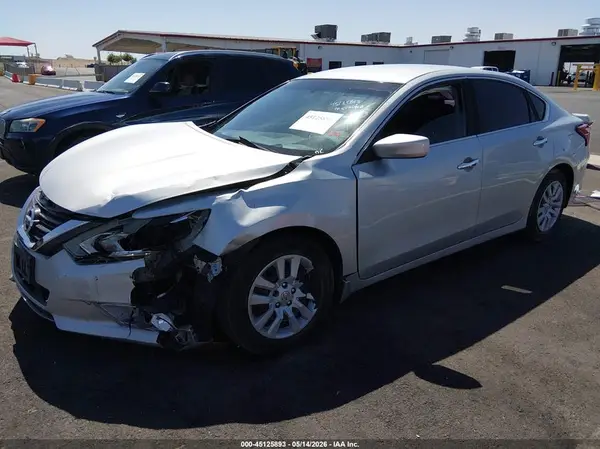 1N4AL3AP8GC195062 2016 NISSAN ALTIMA - Image 2