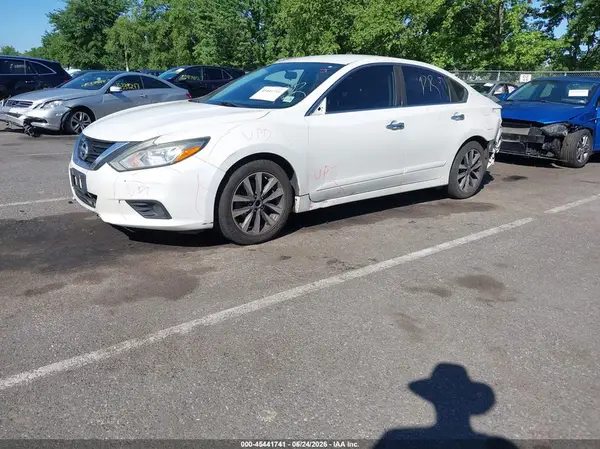 1N4AL3AP8GC198737 2016 NISSAN ALTIMA - Image 2