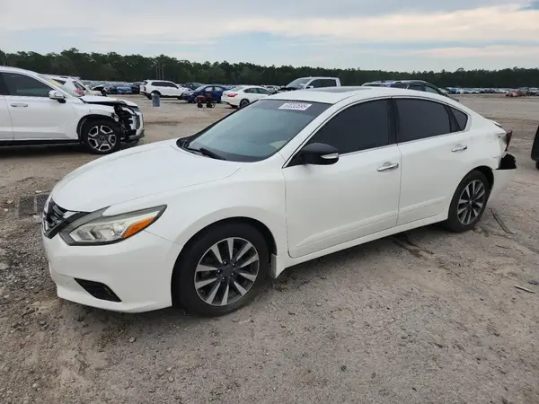 1N4AL3AP8GC203435 2016 NISSAN ALTIMA - Image 1