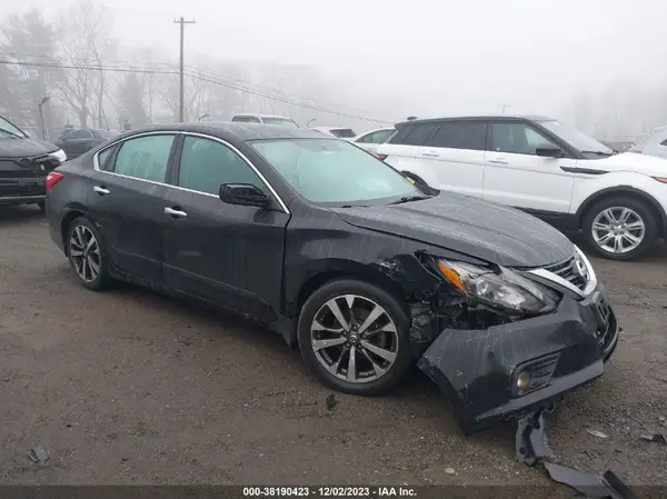 1N4AL3AP8GC209767 2016 NISSAN ALTIMA - Image 1