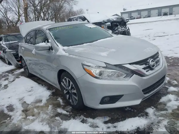 1N4AL3AP8GC226150 2016 NISSAN ALTIMA - Image 1