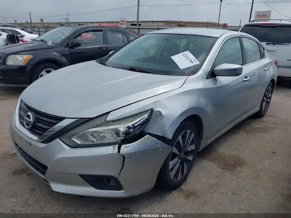 1N4AL3AP8GC229243 2016 NISSAN ALTIMA - Image 2