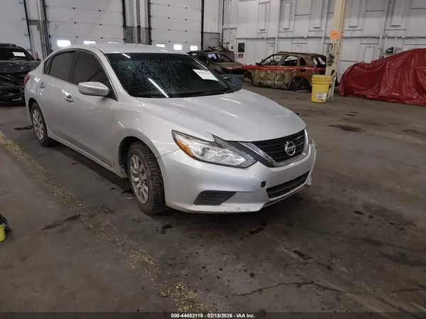 1N4AL3AP8GC232496 2016 NISSAN ALTIMA - Image 1