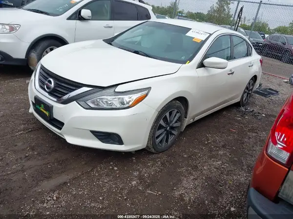 1N4AL3AP8GC237245 2016 NISSAN ALTIMA - Image 2