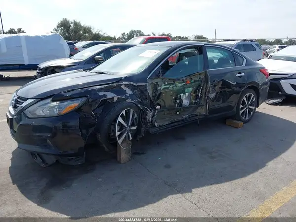 1N4AL3AP8GC237827 2016 NISSAN ALTIMA - Image 2