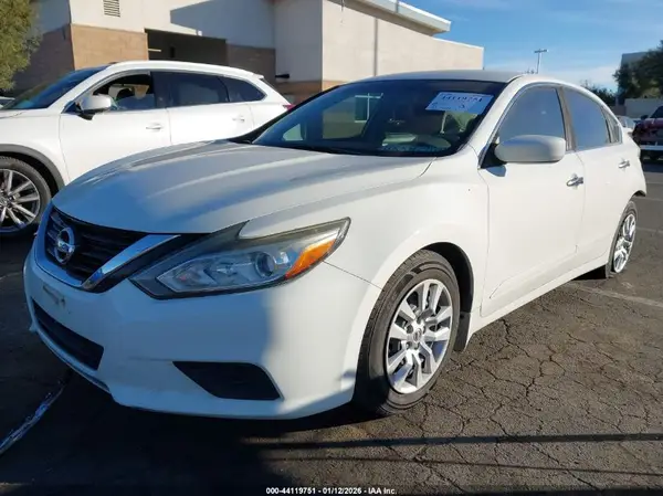 1N4AL3AP8GC238492 2016 NISSAN ALTIMA - Image 2