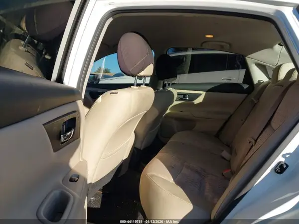 1N4AL3AP8GC238492 2016 NISSAN ALTIMA - Image 8