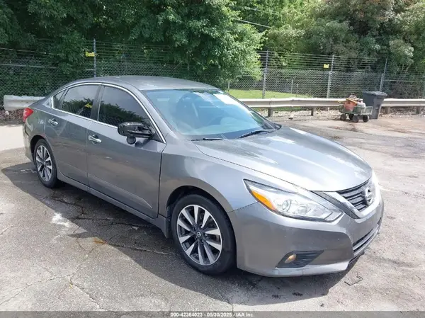 1N4AL3AP8GC239285 2016 NISSAN ALTIMA - Image 1