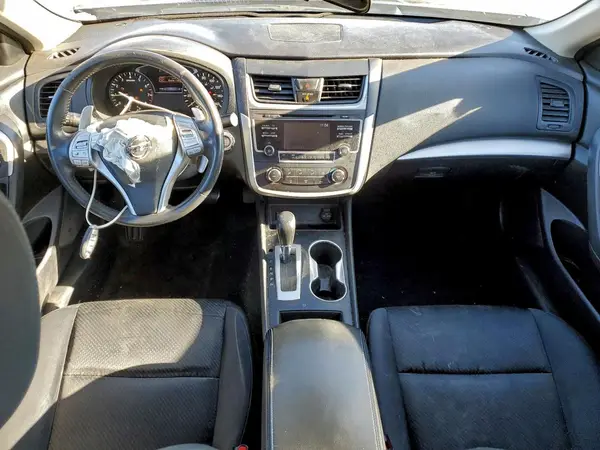 1N4AL3AP8GC240596 2016 NISSAN ALTIMA - Image 8
