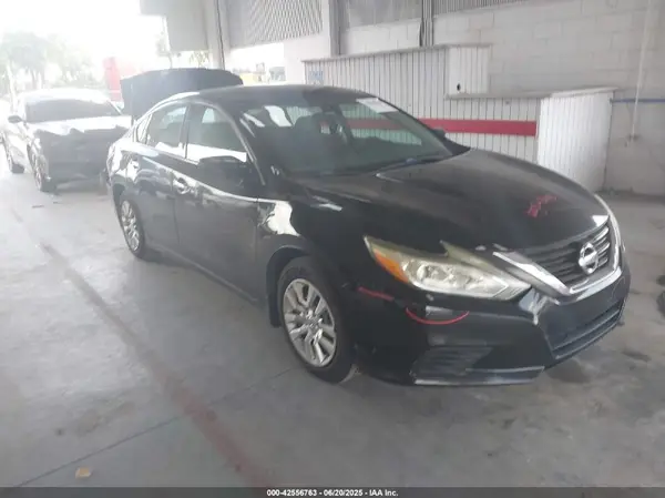 1N4AL3AP8GC243286 2016 NISSAN ALTIMA - Image 1