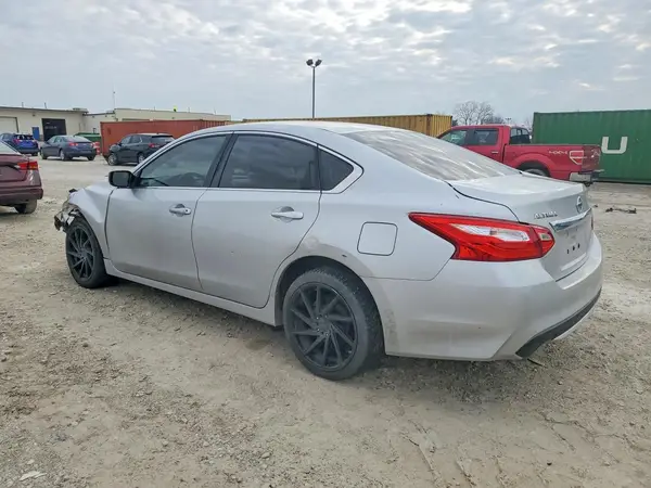 1N4AL3AP8GC245491 2016 NISSAN ALTIMA - Image 2