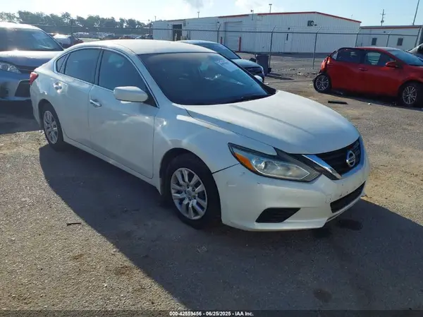 1N4AL3AP8GC253977 2016 NISSAN ALTIMA - Image 1