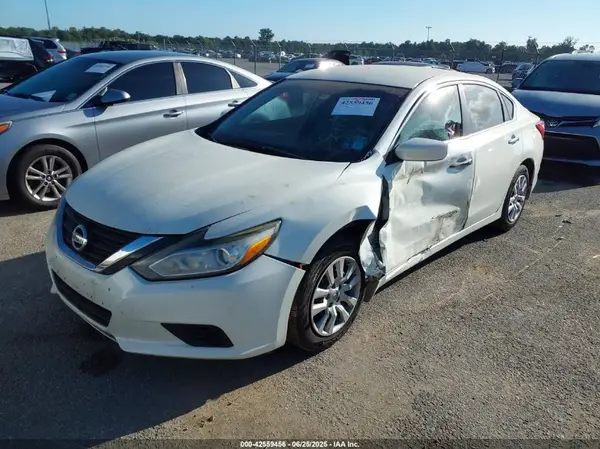 1N4AL3AP8GC253977 2016 NISSAN ALTIMA - Image 2