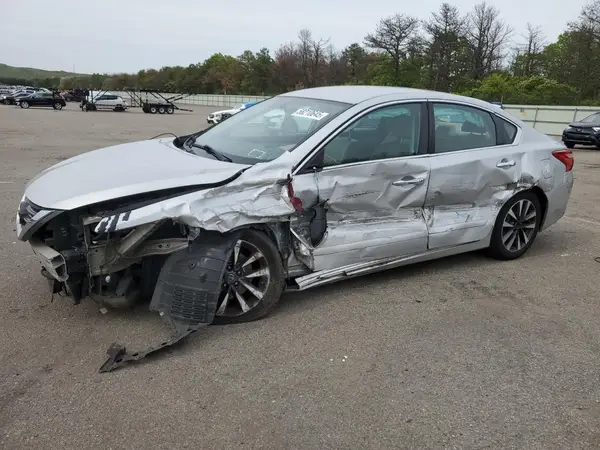 1N4AL3AP8GC255647 2016 NISSAN ALTIMA - Image 1