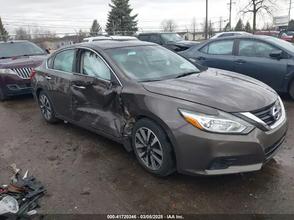 1N4AL3AP8GC255955 2016 NISSAN ALTIMA - Image 1