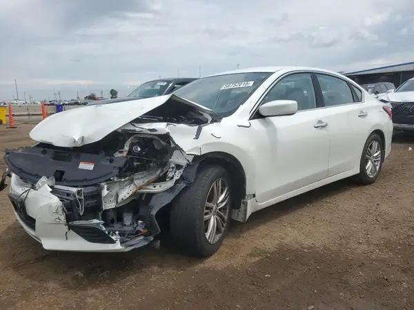 1N4AL3AP8GC259858 2016 NISSAN ALTIMA - Image 1