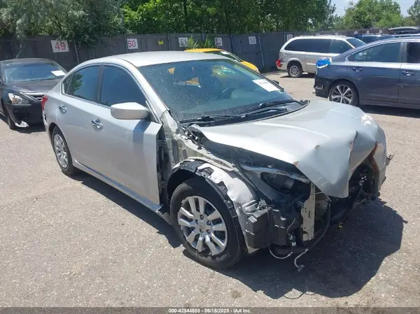 1N4AL3AP8GC263652 2016 NISSAN ALTIMA - Image 1