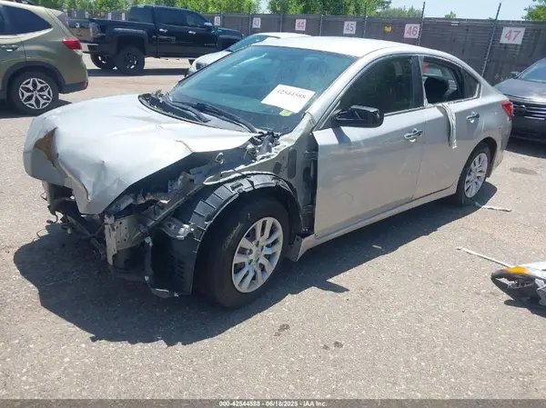 1N4AL3AP8GC263652 2016 NISSAN ALTIMA - Image 2