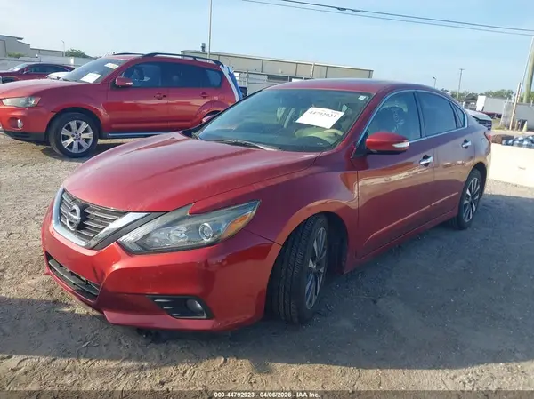 1N4AL3AP8GC270620 2016 NISSAN ALTIMA - Image 2