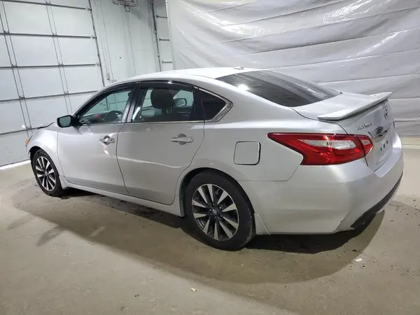 1N4AL3AP8GC274621 2016 NISSAN ALTIMA - Image 2
