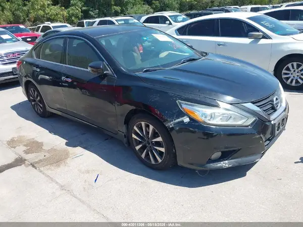 1N4AL3AP8GC276353 2016 NISSAN ALTIMA - Image 1