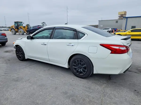 1N4AL3AP8GC286865 2016 NISSAN ALTIMA - Image 2