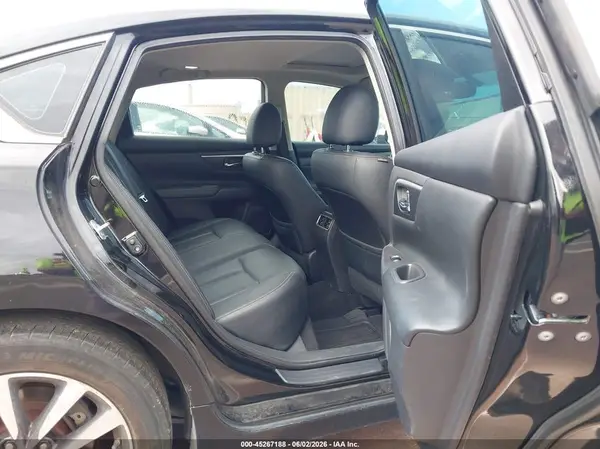 1N4AL3AP8GC290267 2016 NISSAN ALTIMA - Image 8
