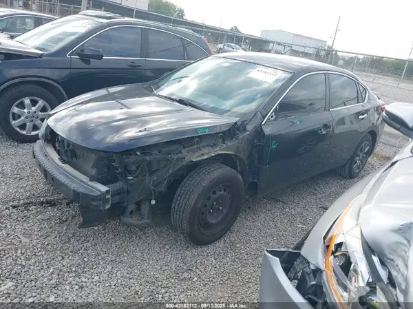 1N4AL3AP8GN304723 2016 NISSAN ALTIMA - Image 2