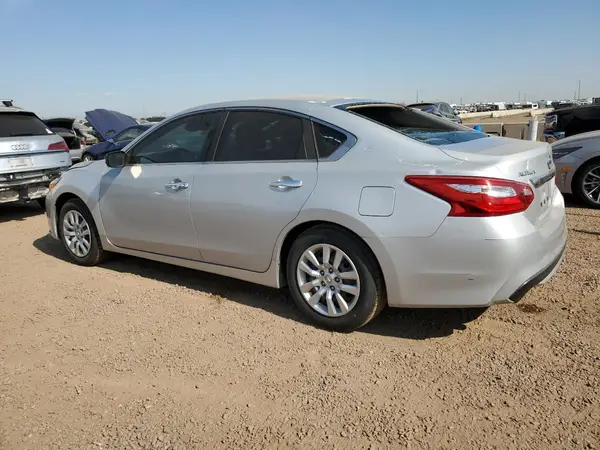 1N4AL3AP8GN305242 2016 NISSAN ALTIMA - Image 2