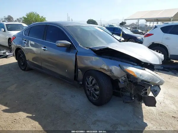 1N4AL3AP8GN318492 2016 NISSAN ALTIMA - Image 1
