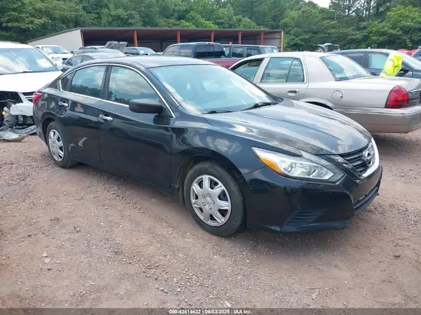 1N4AL3AP8GN318802 2016 NISSAN ALTIMA - Image 1