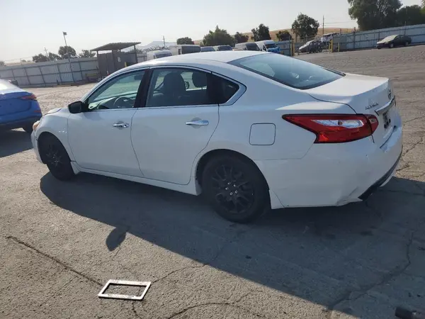 1N4AL3AP8GN320517 2016 NISSAN ALTIMA - Image 2