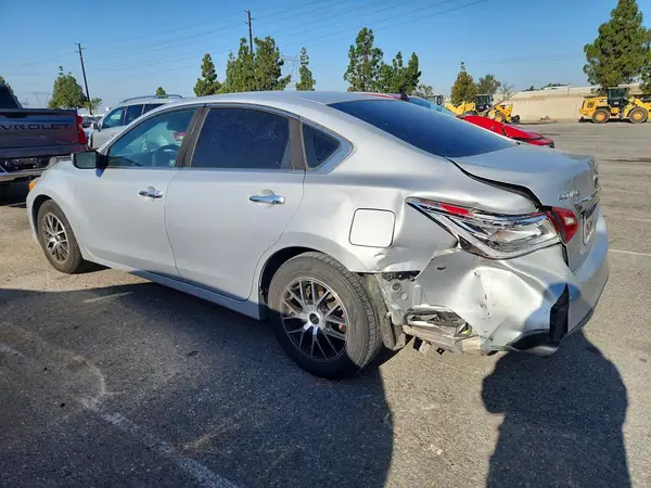 1N4AL3AP8GN329377 2016 NISSAN ALTIMA - Image 2