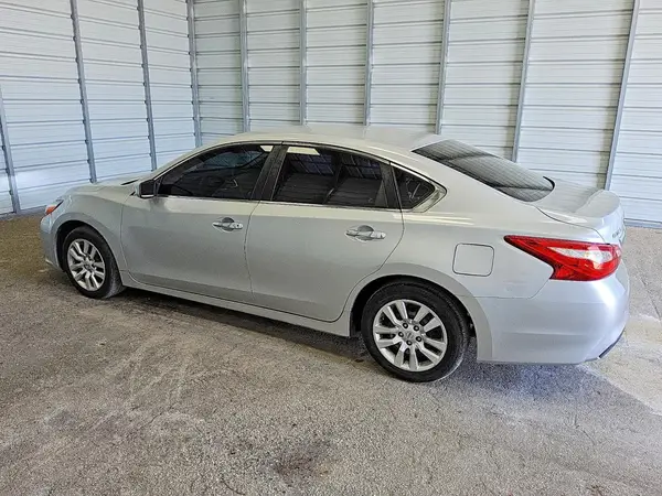 1N4AL3AP8GN352657 2016 NISSAN ALTIMA - Image 2