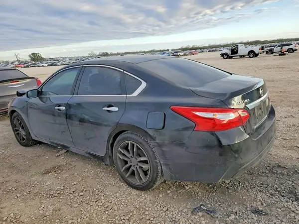 1N4AL3AP8GN357342 2016 NISSAN ALTIMA - Image 2