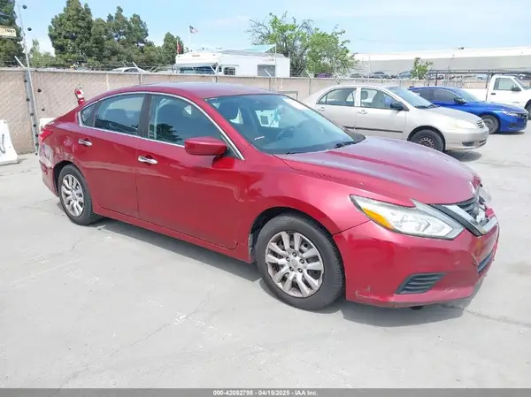 1N4AL3AP8GN361584 2016 NISSAN ALTIMA - Image 1