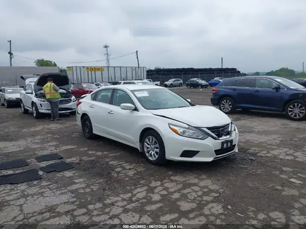 1N4AL3AP8GN361875 2016 NISSAN ALTIMA - Image 1