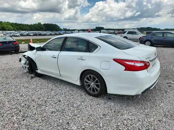 1N4AL3AP8GN364727 2016 NISSAN ALTIMA - Image 2